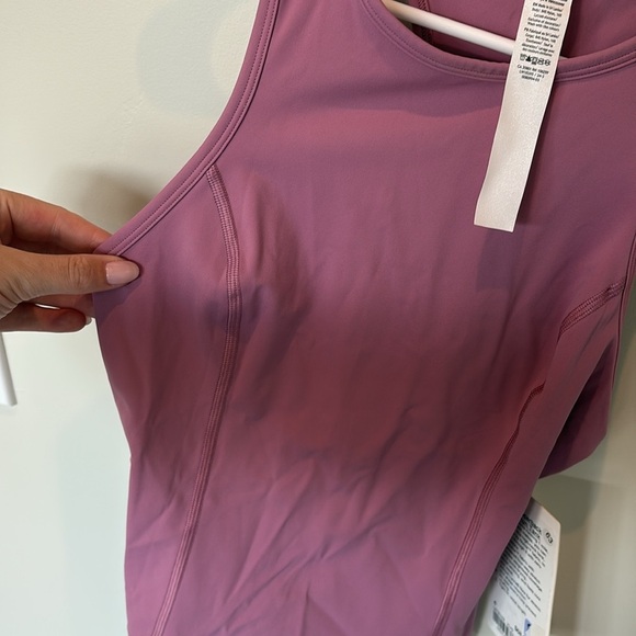 NWT lululemon velvet dust nulux racerback cropped run tank Size 4 - Picture 5 of 8